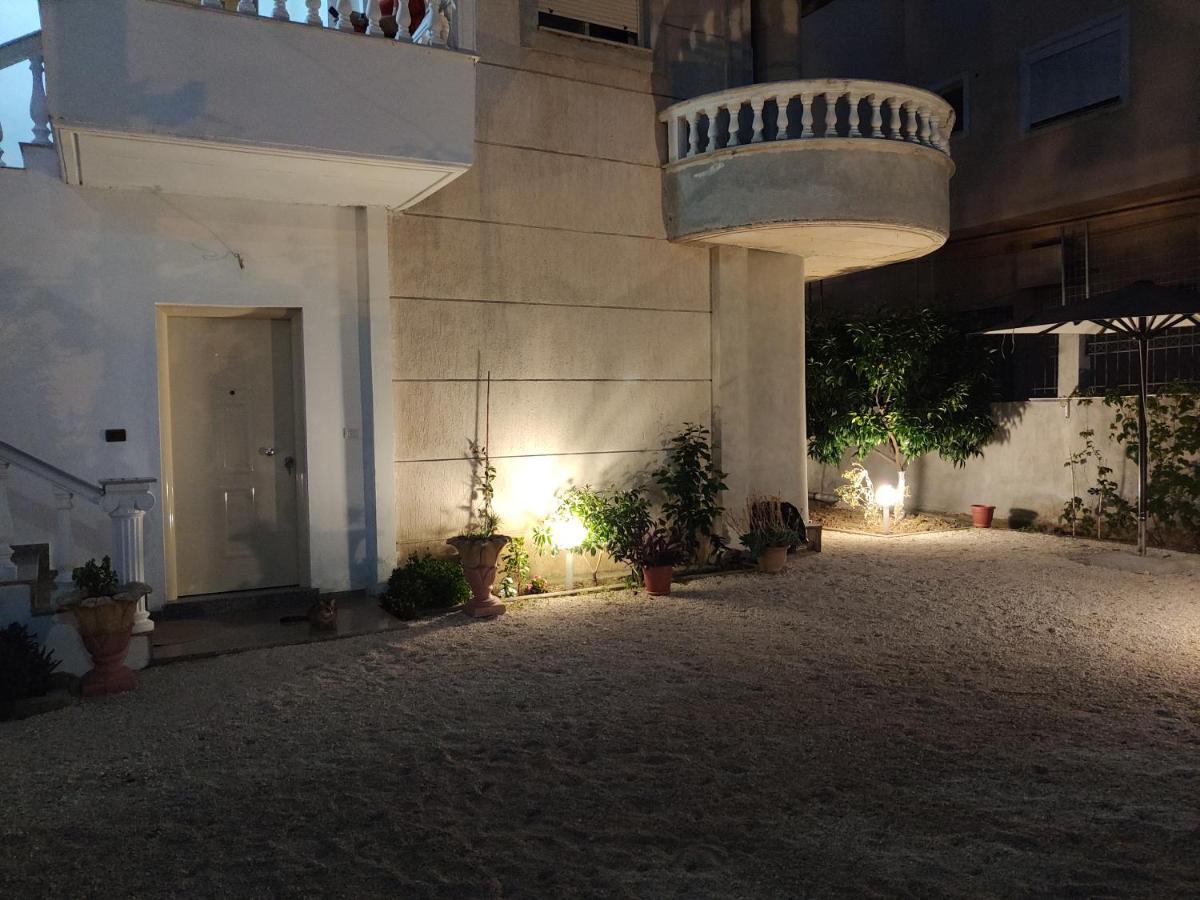 P-Apartment ساراندا المظهر الخارجي الصورة